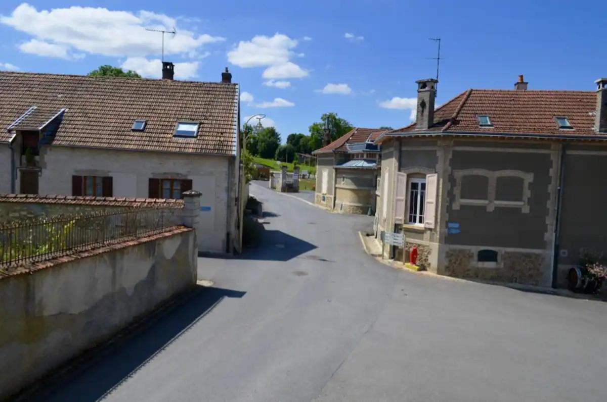Agreable Maison Petit Jardin A 7 Minutes De Reims Pargny-les-Reims Экстерьер фото